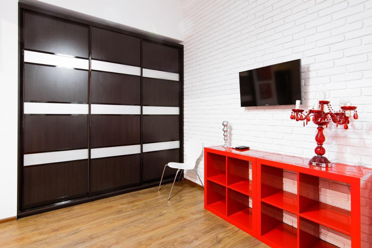 Modern Apartment In The City Center In A New Building Odessa Extérieur photo