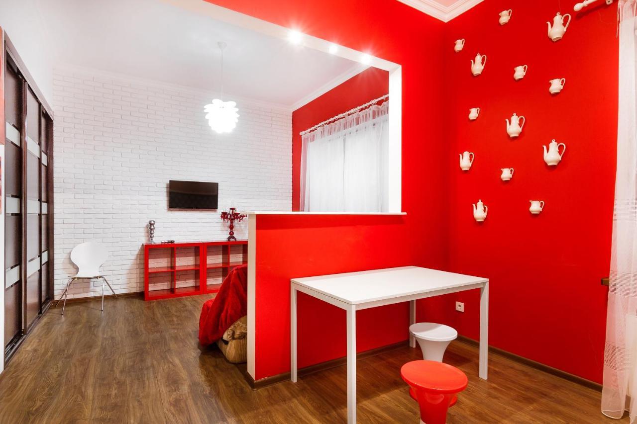 Modern Apartment In The City Center In A New Building Odessa Extérieur photo