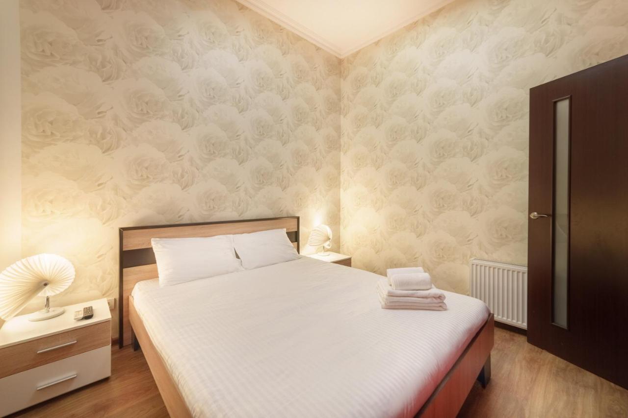Modern Apartment In The City Center In A New Building Odessa Extérieur photo